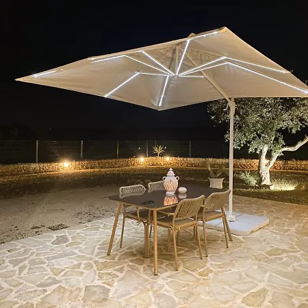 Villa Enjoytrulli - Countryside Noci