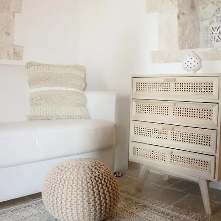 Enjoytrulli - Countryside Villa Noci