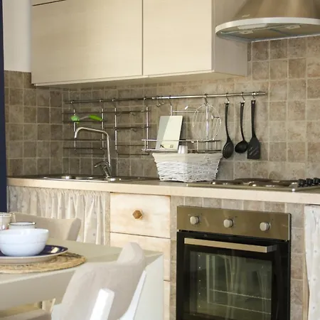 Enjoytrulli - Countryside * Noci