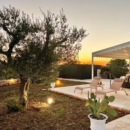 Villa Enjoytrulli - Countryside Noci